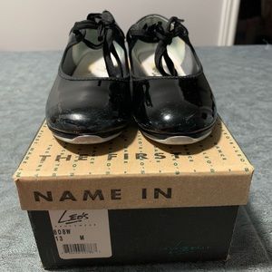 Kids tap shoes
